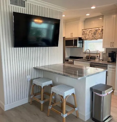 Coral B-1 - Water Views! Ground Floor * Clearwater Beach